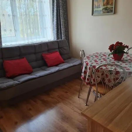 Ziemielu Mols Apartaments/pirma Linija Pie Juras Liepāja