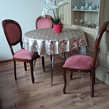 Ziemielu Mols Apartaments/pirma Linija Pie Juras *